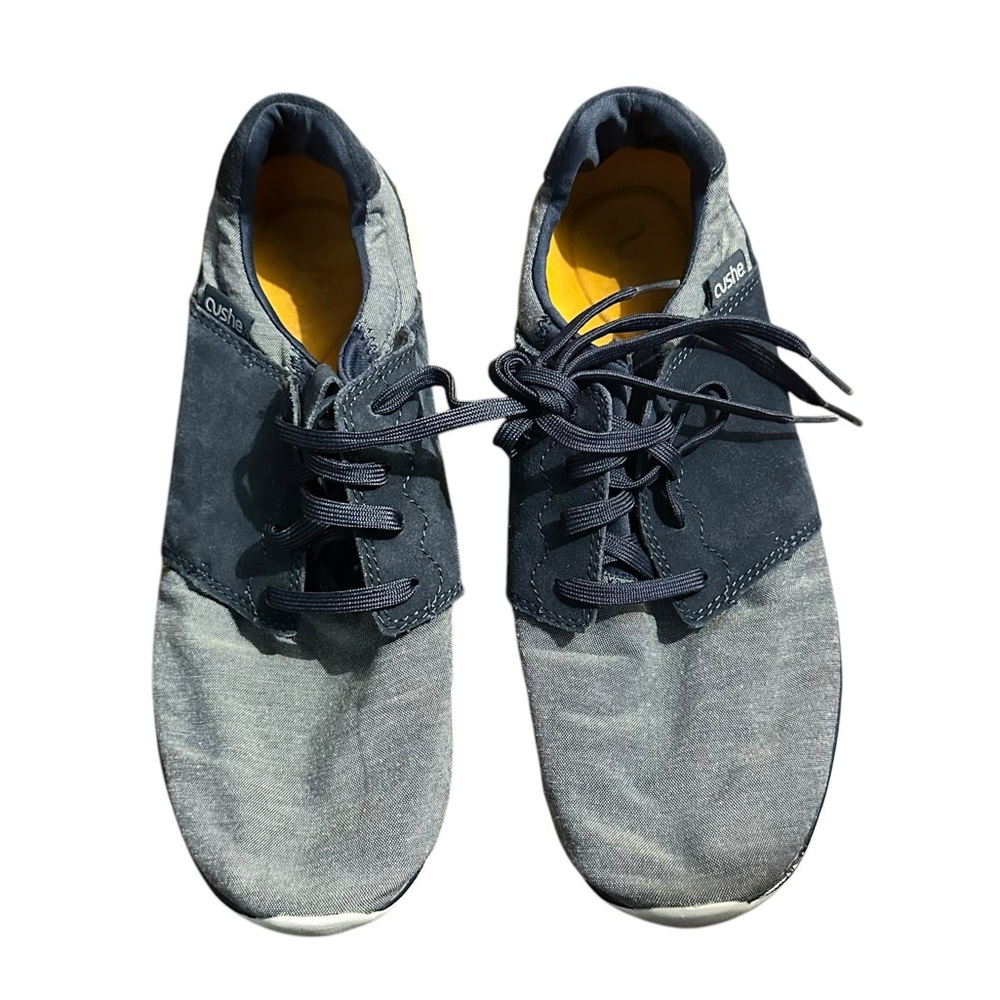 Men’s Cushe Getaway Sneakers Size 10